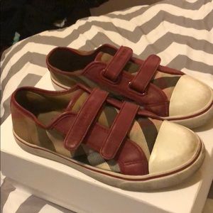Girls Burberry shoes